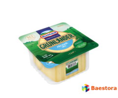 Полутвердый сыр Grünländer от Hochland "Легкий", 35% 400 гр.